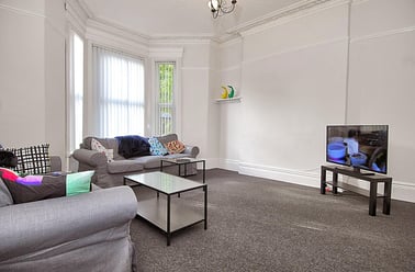 Beaumont Road, St Judes, Plymouth - Image 2